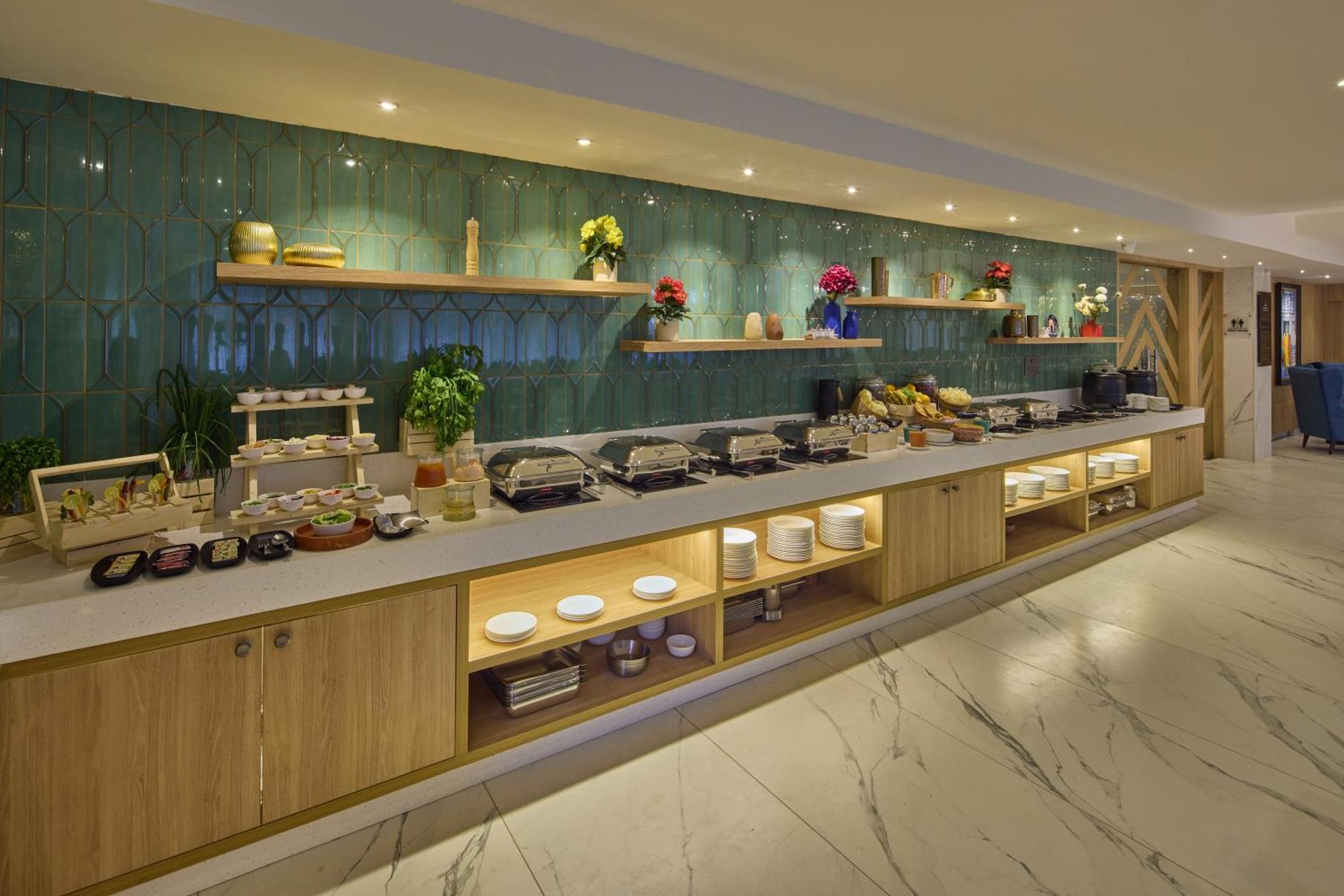 Grand Continent Hebbal A Sarovar Portico Affiliate Hotel Бангалор Экстерьер фото
