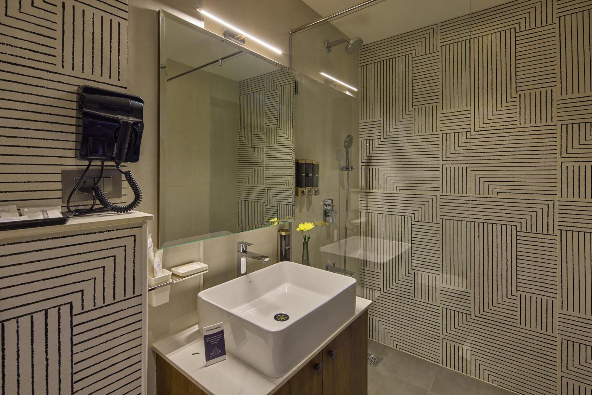 Grand Continent Hebbal A Sarovar Portico Affiliate Hotel Бангалор Экстерьер фото