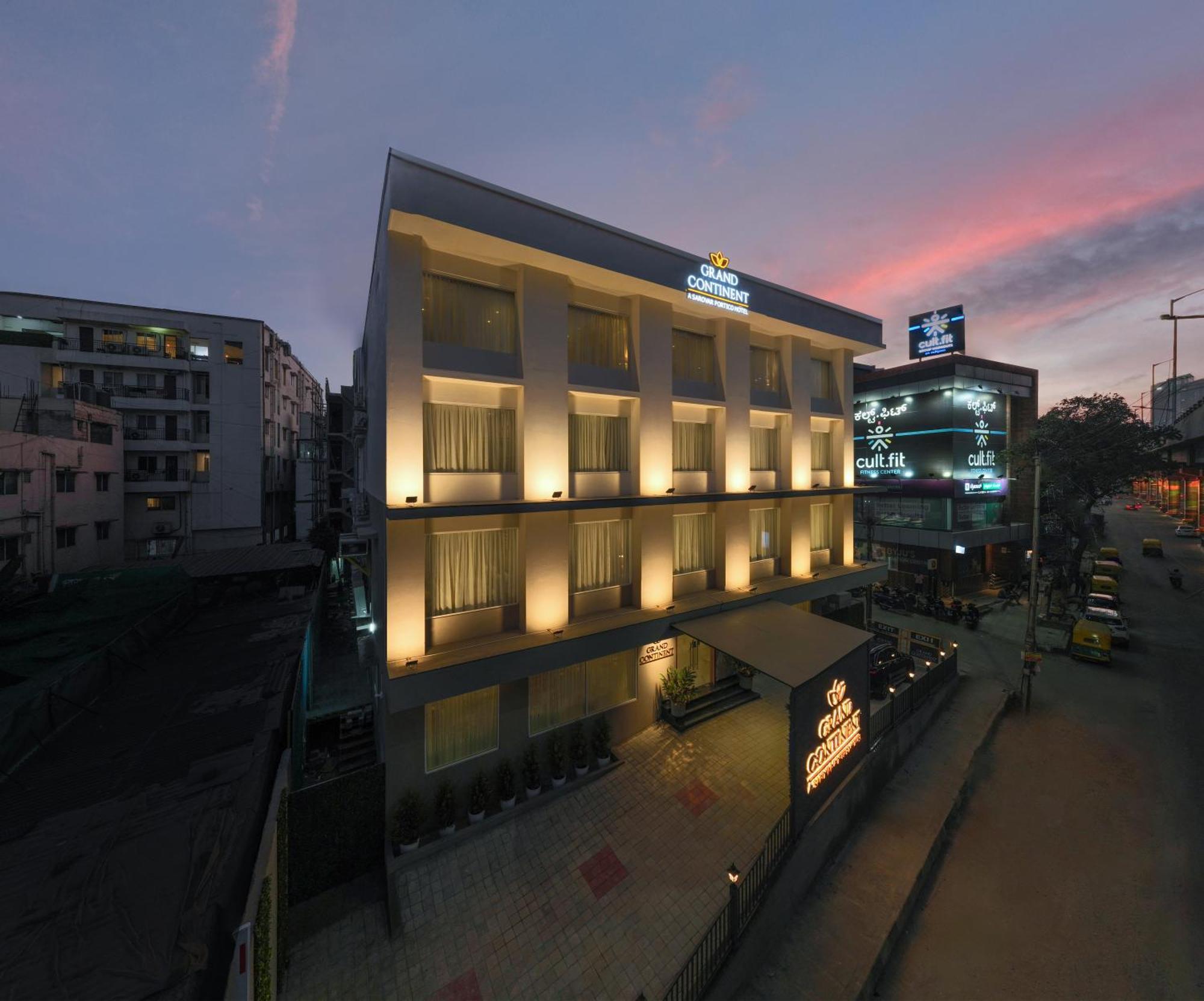 Grand Continent Hebbal A Sarovar Portico Affiliate Hotel Бангалор Экстерьер фото